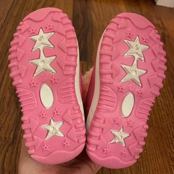 Unicorn snow boots - Picture 5 of 5